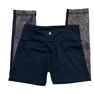 Lululemon Gold Print Capri Legging  Sz: 4